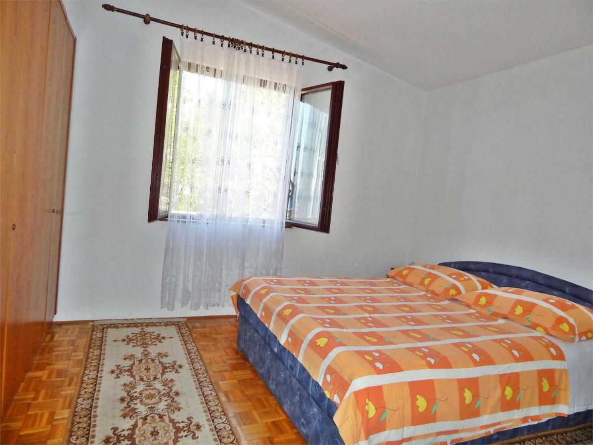 Apartment Kovacic Omiš Kültér fotó