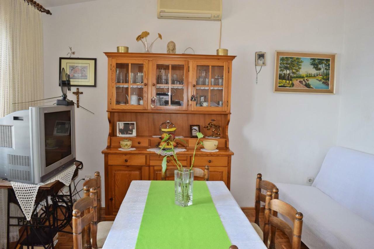 Apartment Kovacic Omiš Kültér fotó